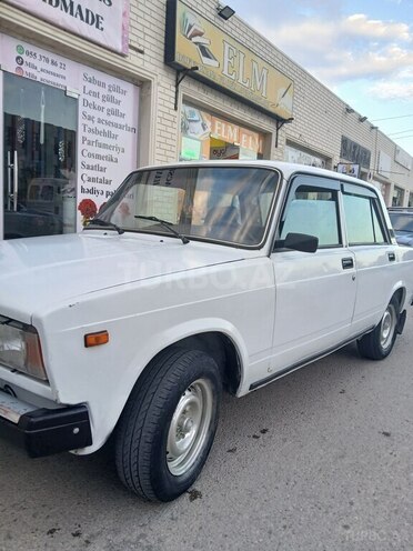 LADA (VAZ) 2107-4