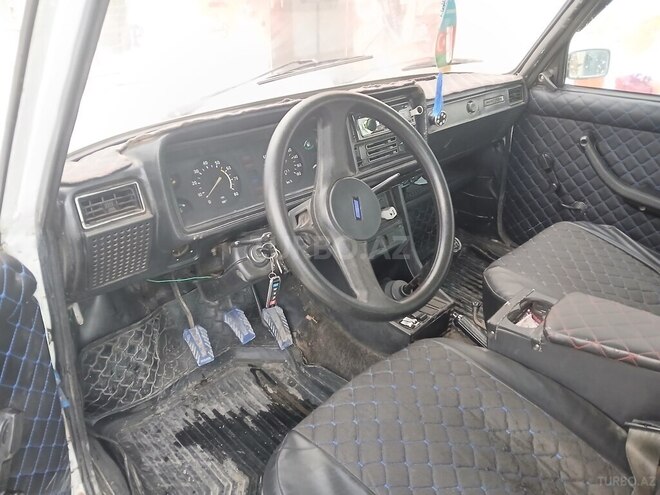 LADA (VAZ) 2107-5