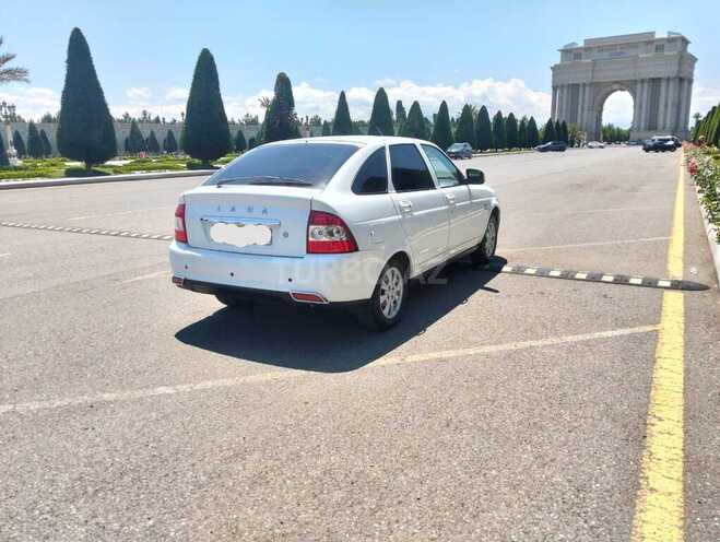 LADA (VAZ) Priora-10