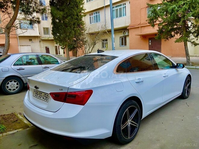 Chevrolet Malibu-2
