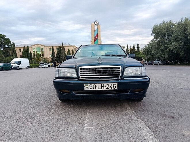 Mercedes C 180-3