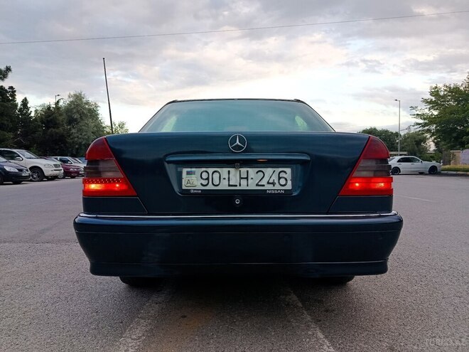 Mercedes C 180-2