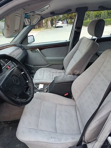 Mercedes C 180-10