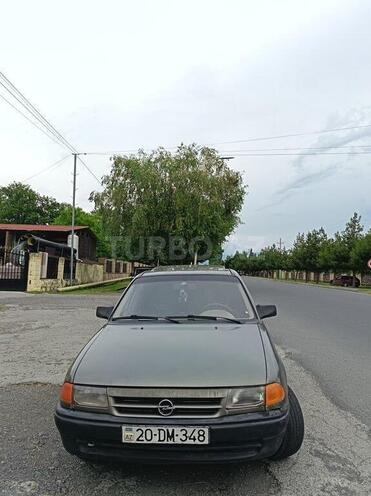 Opel Astra-1