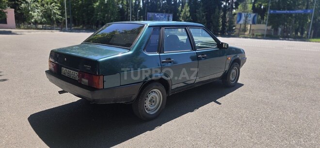 LADA (VAZ) 21099-8