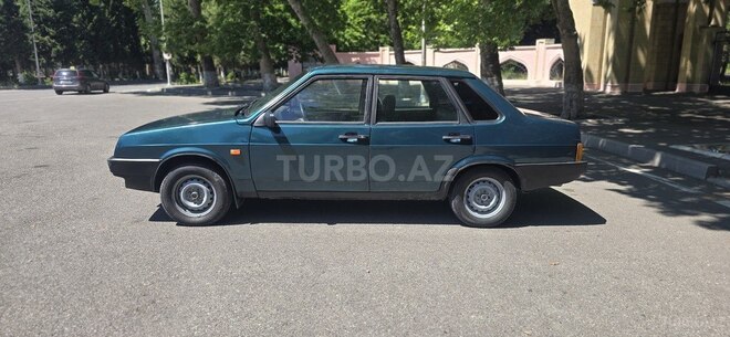 LADA (VAZ) 21099-5
