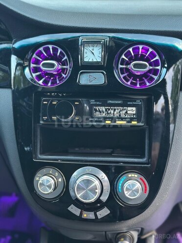 Daewoo Gentra-11