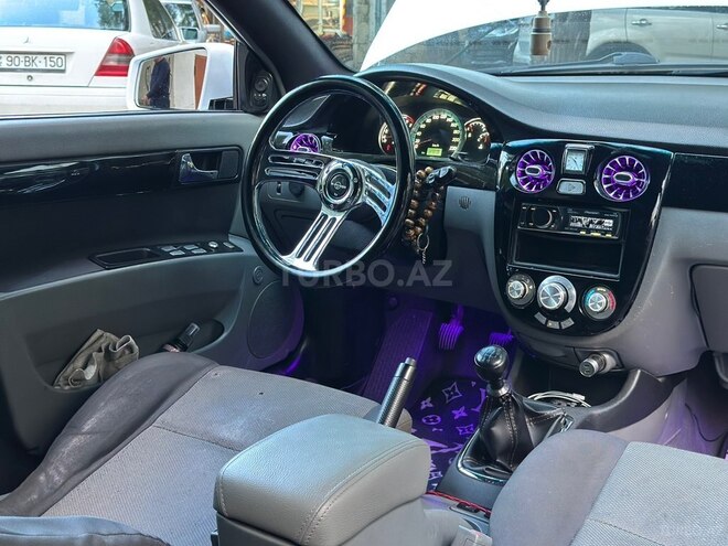 Daewoo Gentra-10
