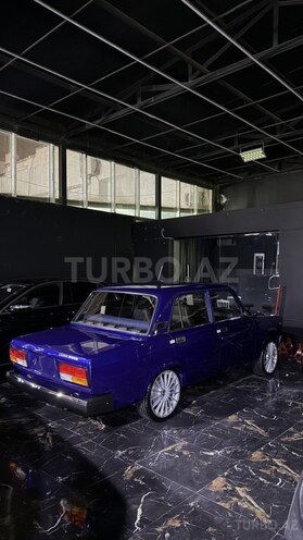 LADA (VAZ) 2107-4