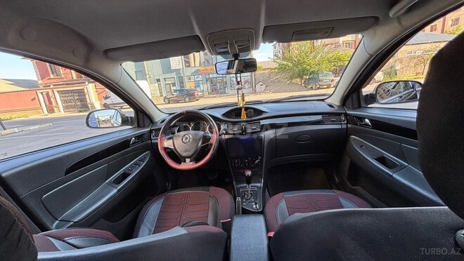 DongFeng Aeolus S30-9