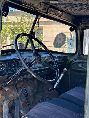 ZIL 130-8