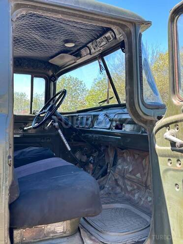 ZIL 130-9