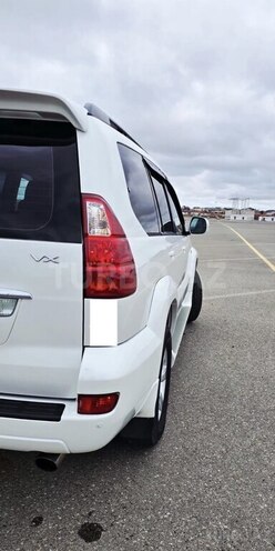 Toyota Land Cruiser Prado-3