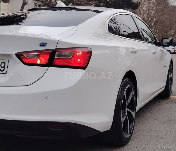 Chevrolet Malibu-5