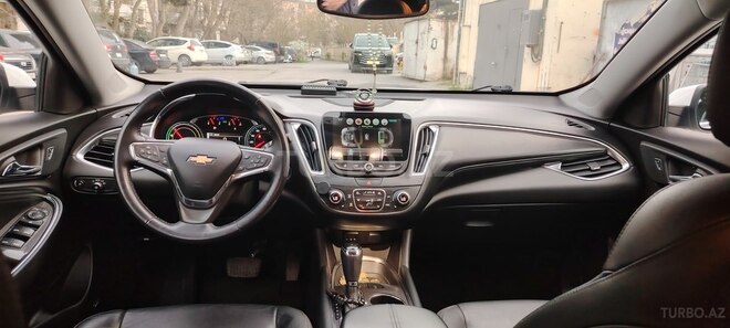 Chevrolet Malibu-13