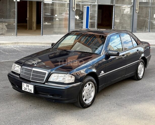 Mercedes C 240-3