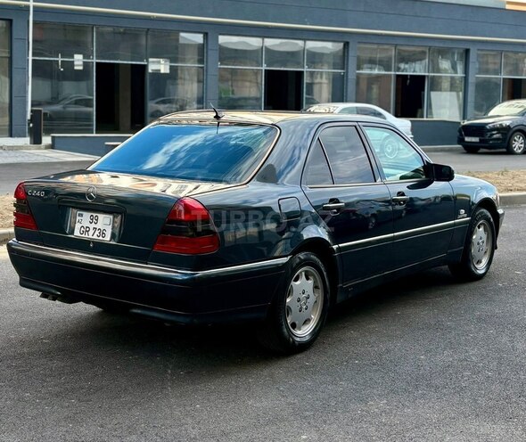 Mercedes C 240-6