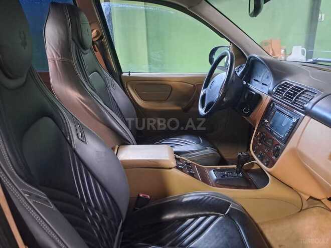 Mercedes ML 320-10