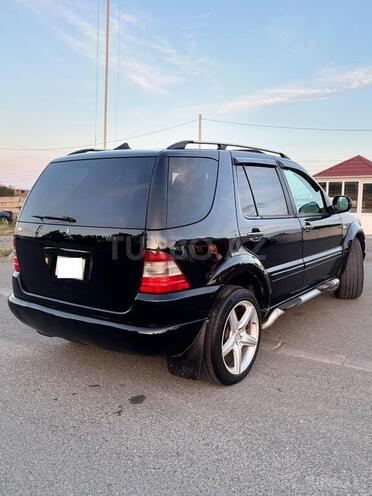 Mercedes ML 320-6