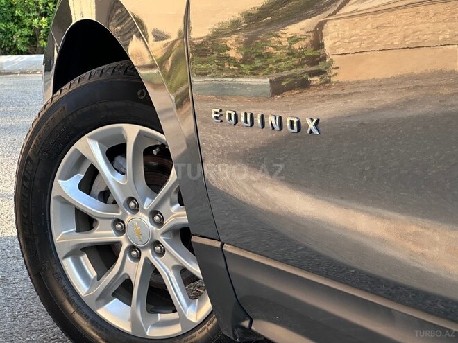 Chevrolet Equinox-7