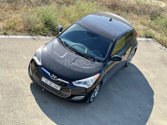 Hyundai Veloster-2