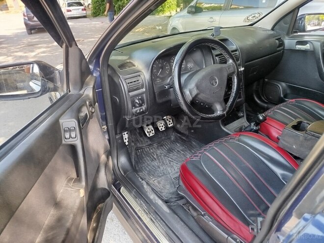 Opel Astra-9
