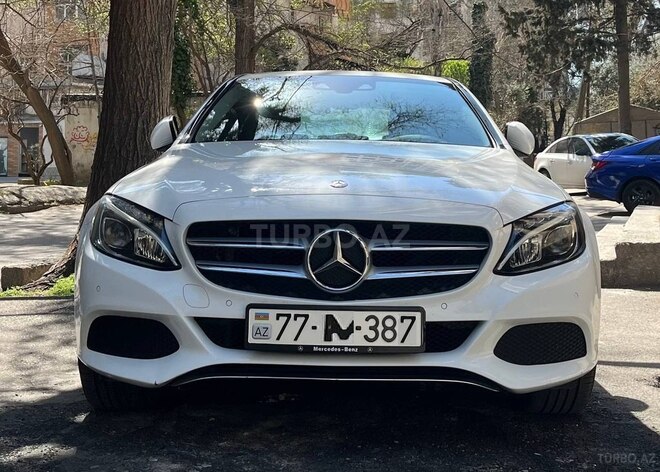 Mercedes C 220 d-1