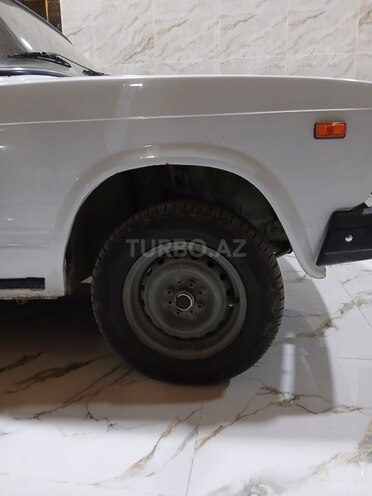 LADA (VAZ) 2107-2