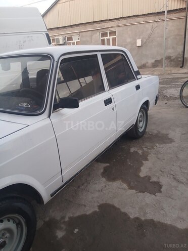 LADA (VAZ) 2107-10