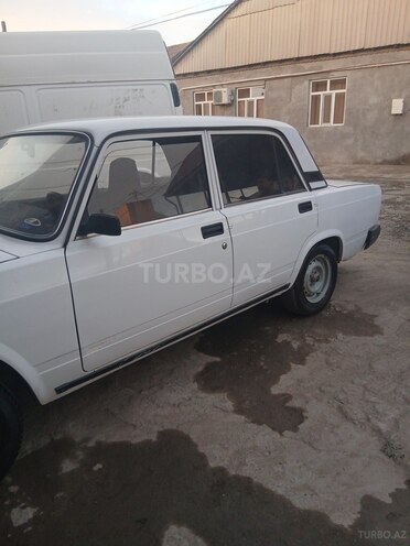 LADA (VAZ) 2107-5