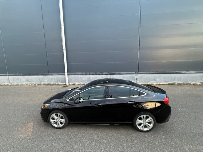 Chevrolet Cruze-20