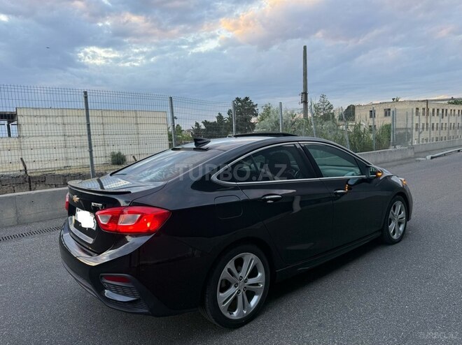 Chevrolet Cruze-8