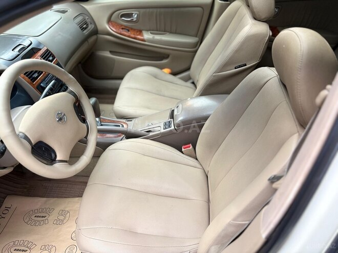 Nissan Maxima-16
