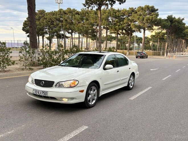 Nissan Maxima-2