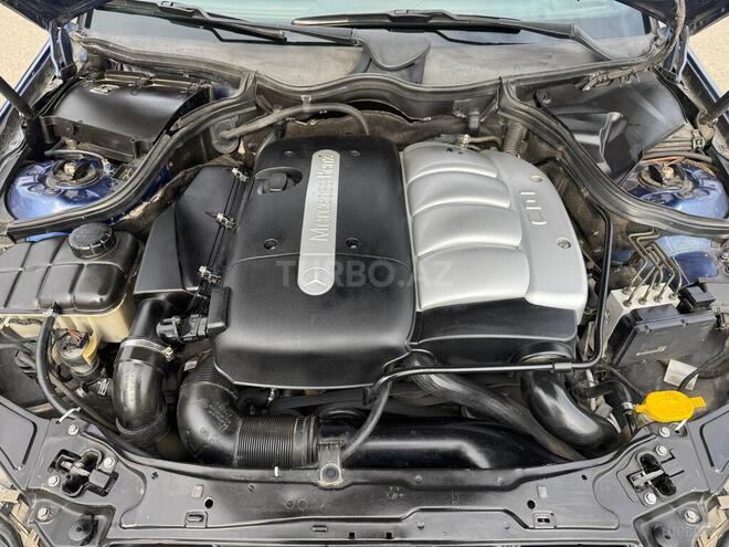 Mercedes C 200-11