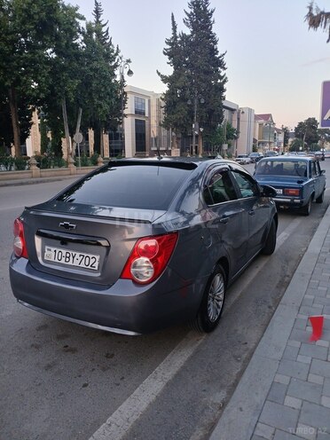Chevrolet Aveo-6