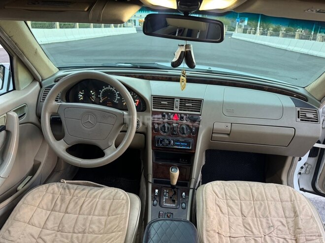 Mercedes C 230-5