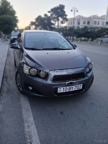 Chevrolet Aveo-9