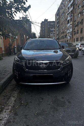 Kia Sorento-1