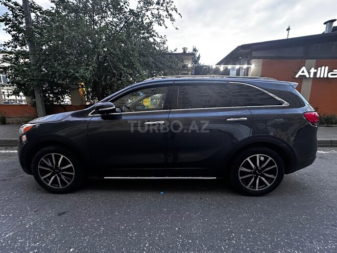 Kia Sorento-3