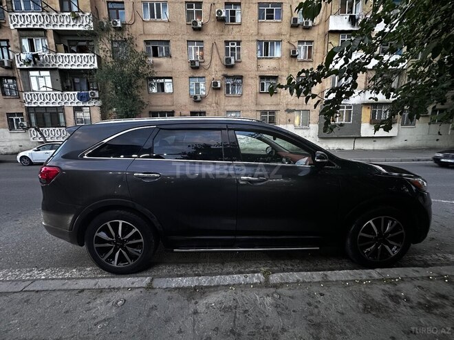Kia Sorento-4