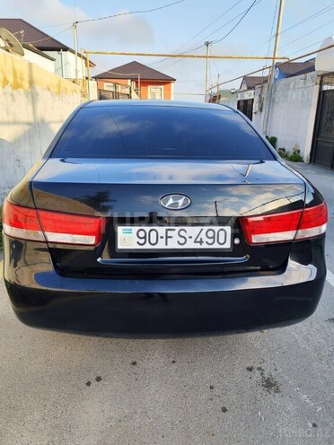 Hyundai Sonata-2