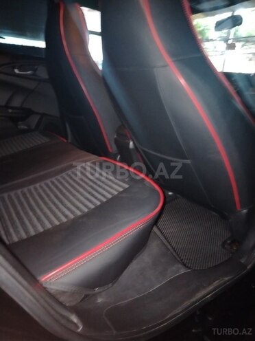 Honda Civic-12