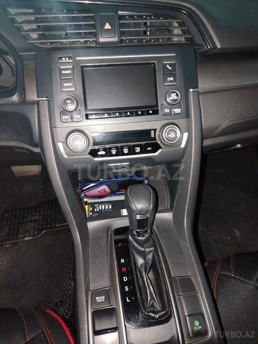Honda Civic-9