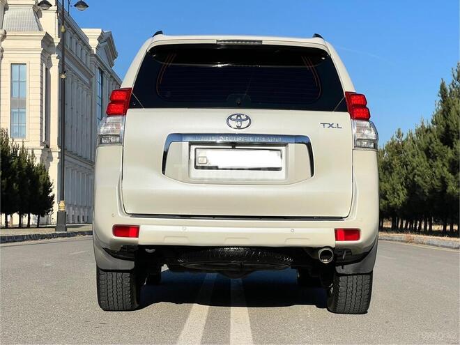 Toyota Land Cruiser Prado-2
