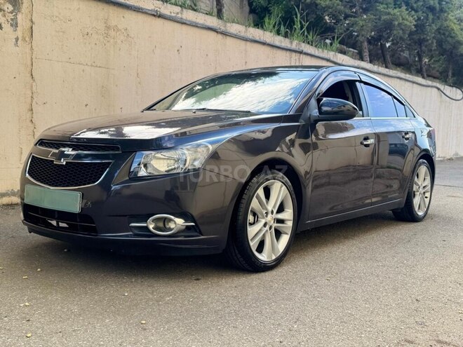 Chevrolet Cruze-2