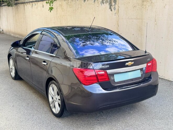 Chevrolet Cruze-7