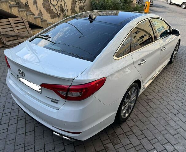 Hyundai Sonata-6
