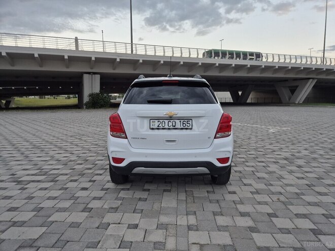 Chevrolet Trax-3
