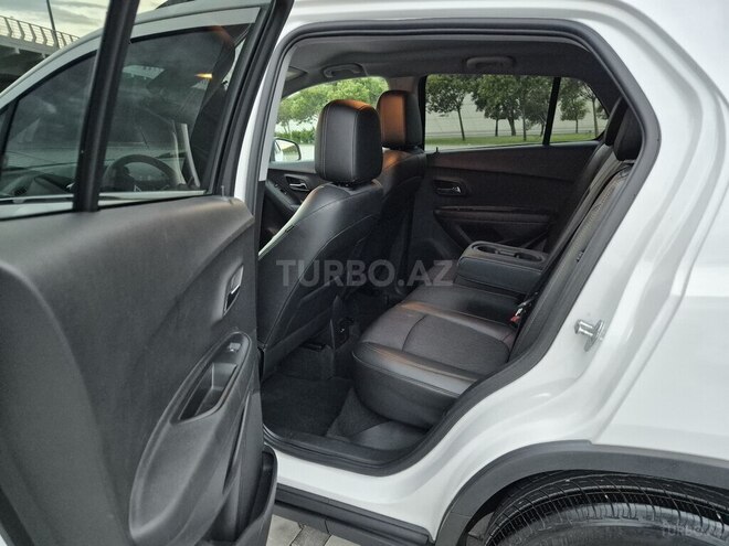 Chevrolet Trax-10